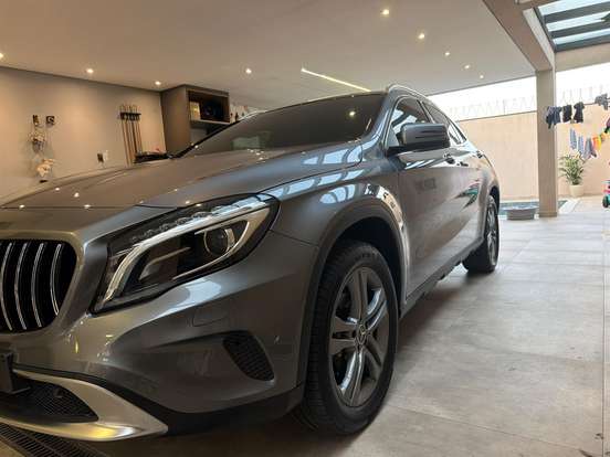 MERCEDES-BENZ-GLA 200-1.6 CGI ENDURO 16V TURBO FLEX 4P AUTOMÁTICO MERCEDES-BENZ-GLA 200-2016