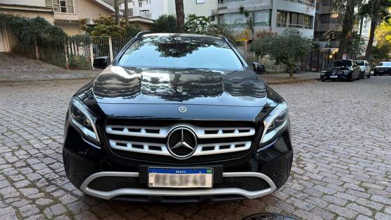 MERCEDES-BENZ GLA 200 1.6 CGI FLEX STYLE 7G-DCT