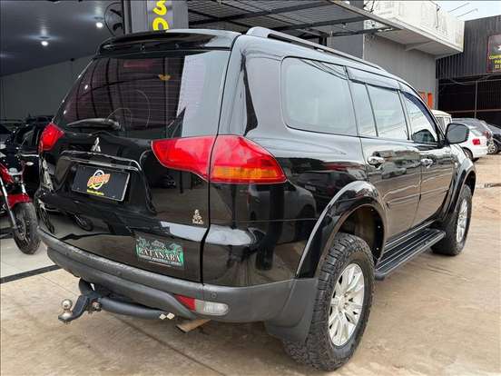 MITSUBISHI-PAJERO DAKAR-2010