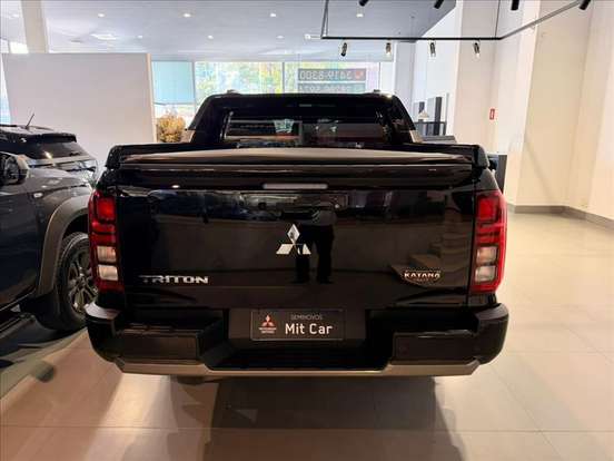 MITSUBISHI-TRITON-2.4 BITURBO DIESEL CD KATANA 4X4 AUTOMÁTICO MITSUBISHI-TRITON-2025