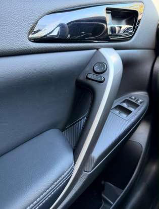 MITSUBISHI-ECLIPSE CROSS-2024