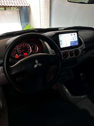 MITSUBISHI-L200 TRITON-2013