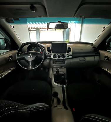 MITSUBISHI-L200 TRITON-2013