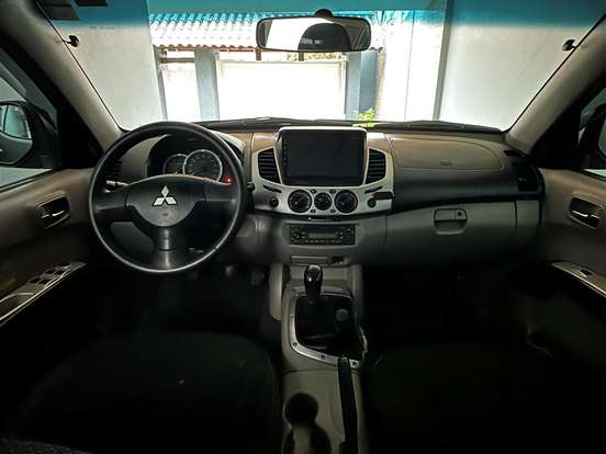 MITSUBISHI-L200 TRITON-3.2 GLS 4X4 CD 16V TURBO INTERCOLER DIESEL 4P MANUAL MITSUBISHI-L200 TRITON-2013