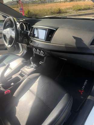 MITSUBISHI-LANCER-2016