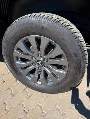 MITSUBISHI-TRITON-2025