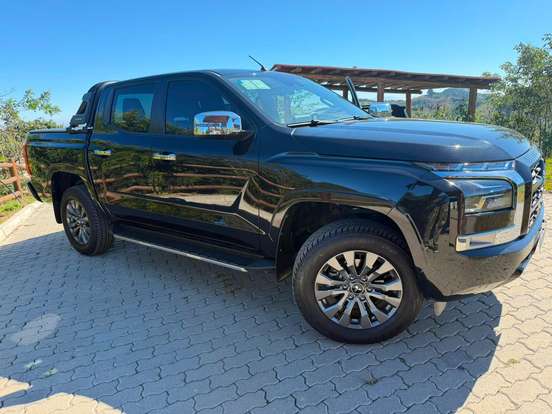 MITSUBISHI-TRITON-2.4 BITURBO DIESEL CD HPE-S 4X4 AUTOMÁTICO MITSUBISHI-TRITON-2025