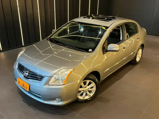 NISSAN SENTRA 2.0 SL 16V FLEX 4P AUTOMÁTICO