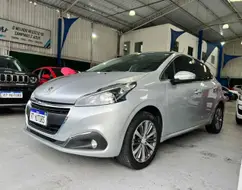 PEUGEOT 208 1.6 GRIFFE 16V FLEX 4P AUTOMÁTICO PEUGEOT 208 1.6 GRIFFE 16V FLEX 4P AUTOMÁTICO