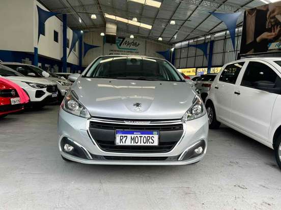 PEUGEOT-208-1.6 GRIFFE 16V FLEX 4P AUTOMÁTICO PEUGEOT-208-2018