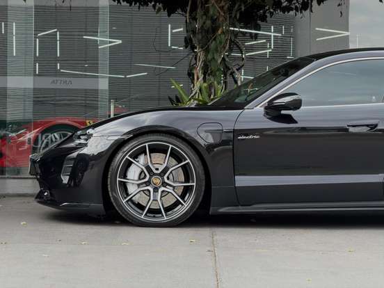 PORSCHE-TAYCAN-TURBO ELÉTRICO PORSCHE-TAYCAN-2023