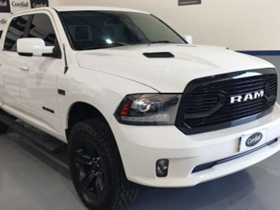 RAM-CLASSIC-5.7 V8 GASOLINA LARAMIE NIGHT EDITION CD 4X4 AUTOMÁTICO RAM-CLASSIC-2022