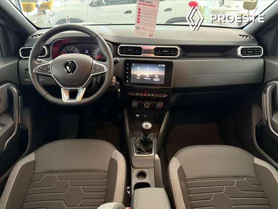 RENAULT-DUSTER-2025