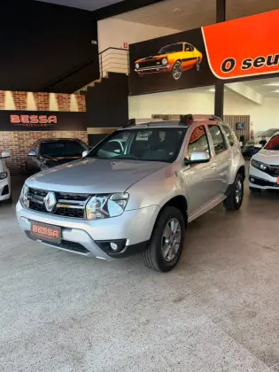 RENAULT DUSTER 2.0 DYNAMIQUE 4X2 16V FLEX 4P AUTOMÁTICO