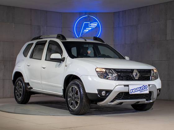 RENAULT DUSTER 2.0 DYNAMIQUE 4X2 16V FLEX 4P AUTOMÁTICO
