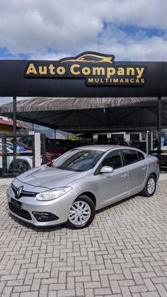 RENAULT FLUENCE 2.0 DYNAMIQUE PLUS 16V FLEX 4P AUTOMÁTICO