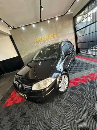 RENAULT MEGANE 1.6 DYNAMIQUE GRAND TOUR 16V FLEX 4P MANUAL RENAULT MEGANE 1.6 DYNAMIQUE GRAND TOUR 16V FLEX 4P MANUAL