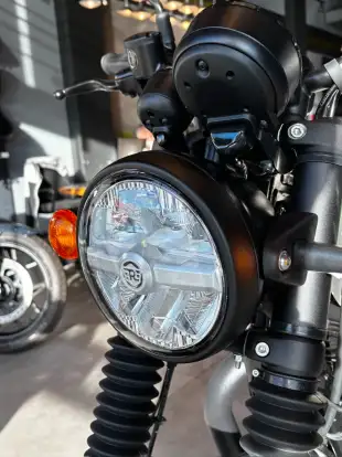 ROYAL ENFIELD-HUNTER 350-2026