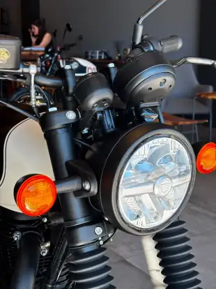 ROYAL ENFIELD-HUNTER 350-2026