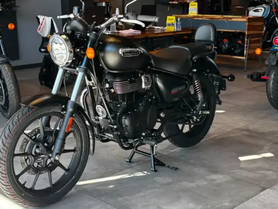 ROYAL ENFIELD-METEOR 350 STELLAR ROYAL ENFIELD-METEOR 350 STELLAR-2026