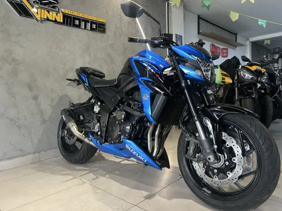 SUZUKI GSX-S750A SUZUKI GSX-S750A
