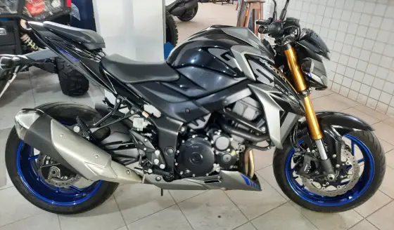 SUZUKI GSX-S750ZA SUZUKI GSX-S750ZA