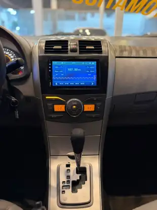 TOYOTA-COROLLA-2011