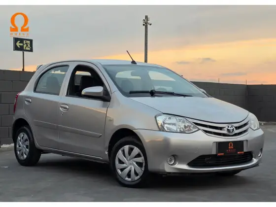 TOYOTA ETIOS 1.3 X 16V FLEX 4P MANUAL TOYOTA ETIOS 1.3 X 16V FLEX 4P MANUAL