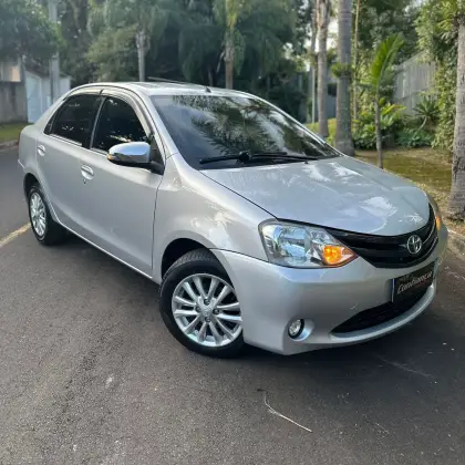 TOYOTA ETIOS 1.5 XLS 16V FLEX 4P MANUAL TOYOTA ETIOS 1.5 XLS 16V FLEX 4P MANUAL