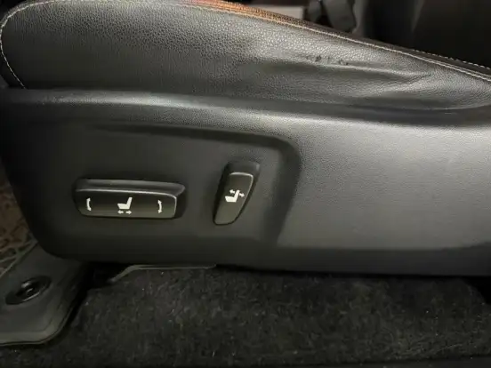TOYOTA-HILUX-2.8 SRV 4X4 CD 16V DIESEL 4P AUTOMÁTICO TOYOTA-HILUX-2017