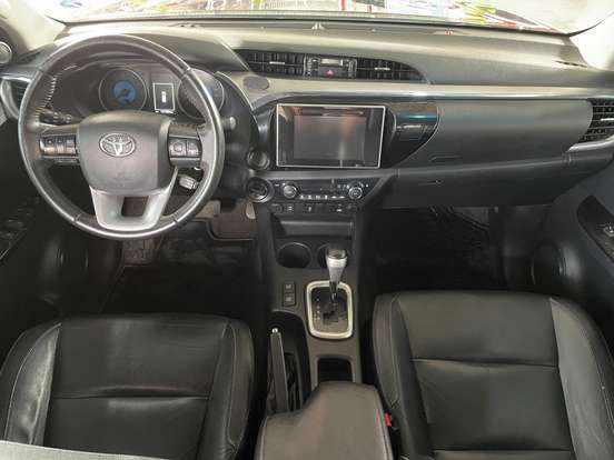 TOYOTA-HILUX-2.7 SRV 4X4 CD 16V FLEX 4P AUTOMÁTICO TOYOTA-HILUX-2017