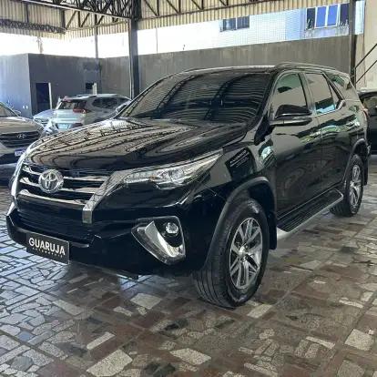 TOYOTA-HILUX SW4-2020