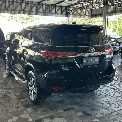 TOYOTA-HILUX SW4-2020