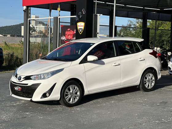 TOYOTA YARIS 1.3 16V FLEX XL PLUS TECH MULTIDRIVE