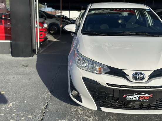 TOYOTA-YARIS-1.3 16V FLEX XL PLUS TECH MULTIDRIVE TOYOTA-YARIS-2018