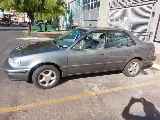 TOYOTA-COROLLA-1.8 XEI 16V FLEX 4P AUTOMÁTICO TOYOTA-COROLLA-2001