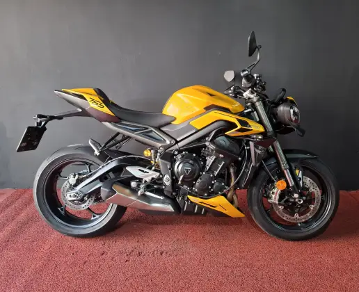TRIUMPH STREET TRIPLE RS ABS 