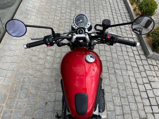 TRIUMPH-STREET TWIN-2017