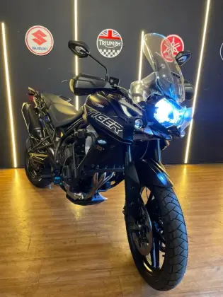 TRIUMPH TIGER 800 XRX TRIUMPH TIGER 800 XRX