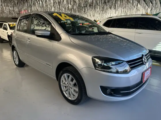 VOLKSWAGEN FOX 1.6 MI 8V FLEX 4P MANUAL VOLKSWAGEN FOX 1.6 MI 8V FLEX 4P MANUAL