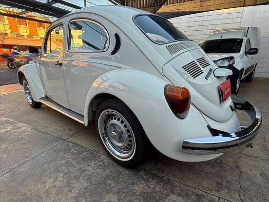 VOLKSWAGEN-FUSCA-1.6 8V ÁLCOOL 2P MANUAL VOLKSWAGEN-FUSCA-1986