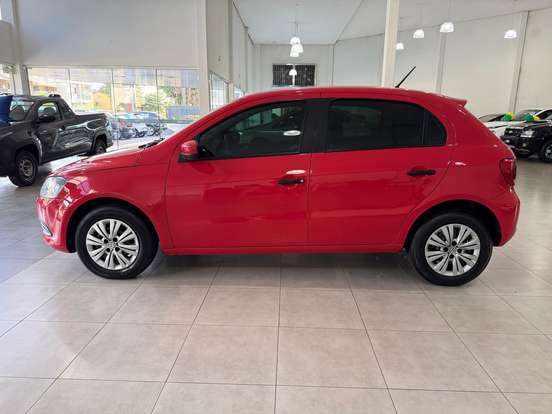 VOLKSWAGEN-GOL-1.0 MI TRENDLINE 8V FLEX 4P MANUAL VOLKSWAGEN-GOL-2014