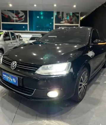 VOLKSWAGEN JETTA 2.0 COMFORTLINE FLEX 4P TIPTRONIC VOLKSWAGEN JETTA 2.0 COMFORTLINE FLEX 4P TIPTRONIC