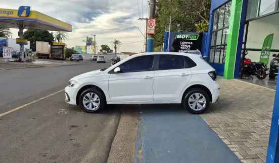 VOLKSWAGEN-POLO-2025