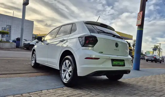 VOLKSWAGEN-POLO-2025
