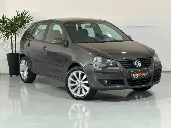 VOLKSWAGEN POLO 1.6 MI SPORTLINE 8V FLEX 4P MANUAL VOLKSWAGEN POLO 1.6 MI SPORTLINE 8V FLEX 4P MANUAL