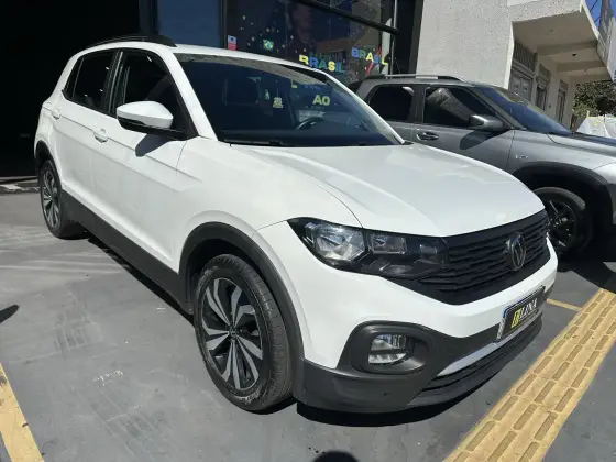 VOLKSWAGEN T-CROSS 1.0 200 TSI TOTAL FLEX AUTOMÁTICO VOLKSWAGEN T-CROSS 1.0 200 TSI TOTAL FLEX AUTOMÁTICO