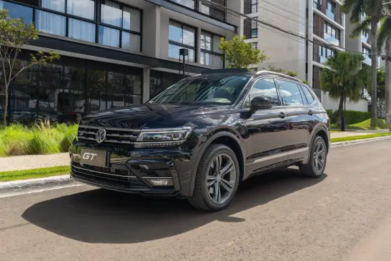 VOLKSWAGEN TIGUAN 2.0 350 TSI GASOLINA ALLSPACE R-LINE 4MOTION DSG VOLKSWAGEN TIGUAN 2.0 350 TSI GASOLINA ALLSPACE R-LINE 4MOTION DSG