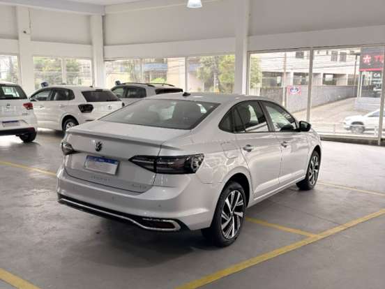VOLKSWAGEN-VIRTUS-1.0 200 TSI HIGHLINE AUTOMÁTICO VOLKSWAGEN-VIRTUS-2026
