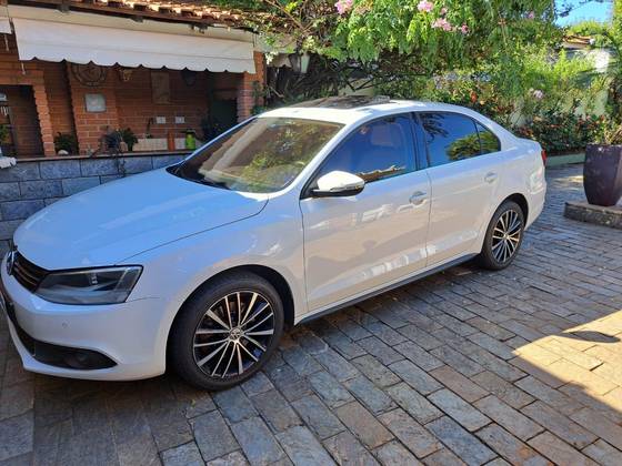 VOLKSWAGEN JETTA 2.0 TSI HIGHLINE 211CV GASOLINA 4P TIPTRONIC